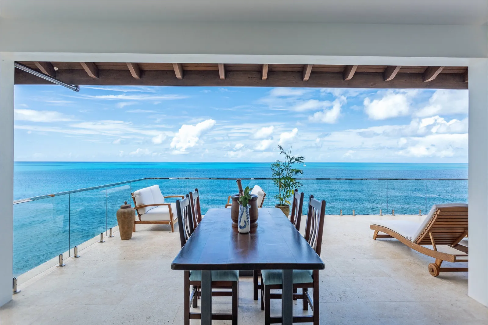 Ocean-view dining terrace, Villa M@M Cooper
